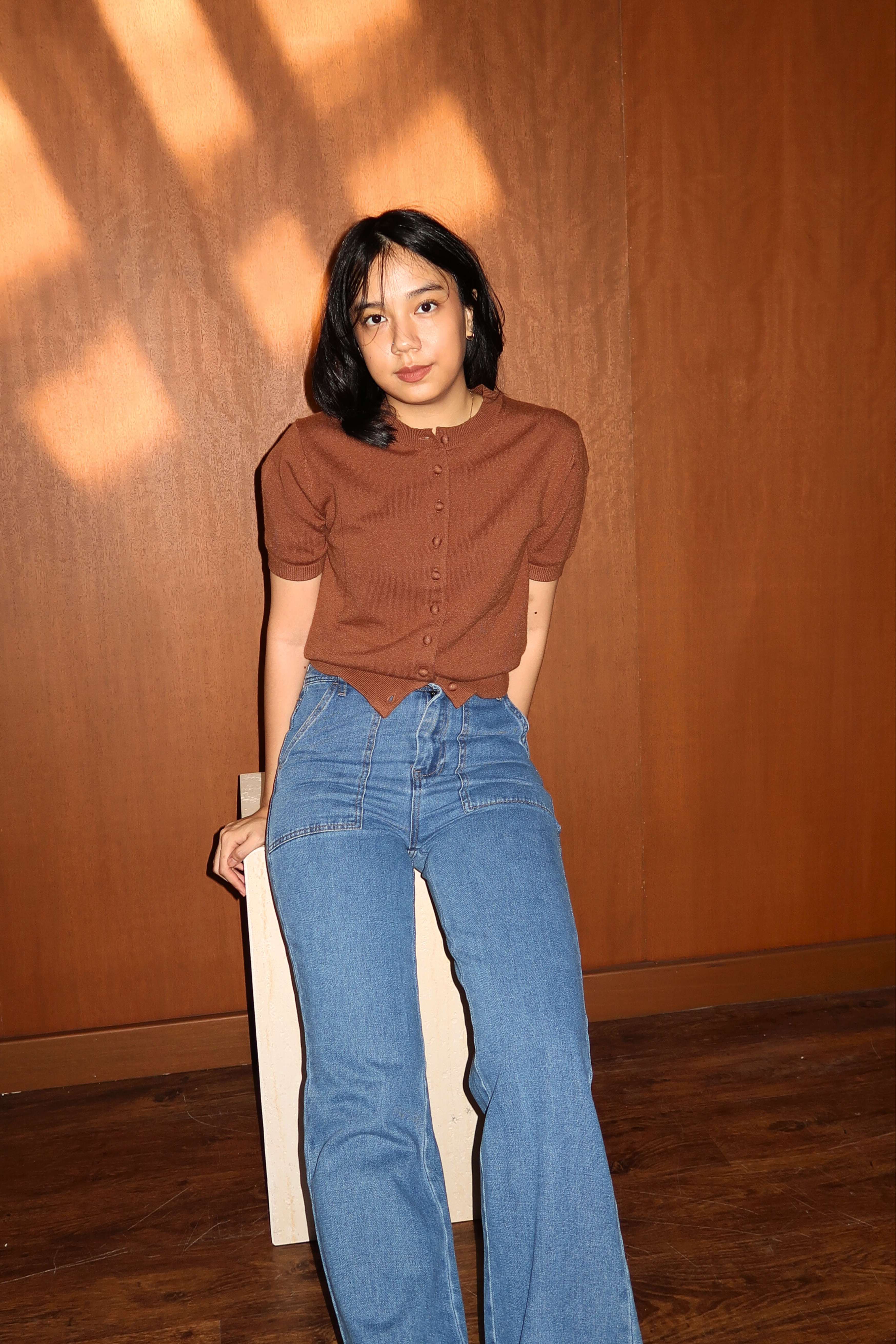 90s Short Sleeve Cardigan in Cinnamon - Image 5