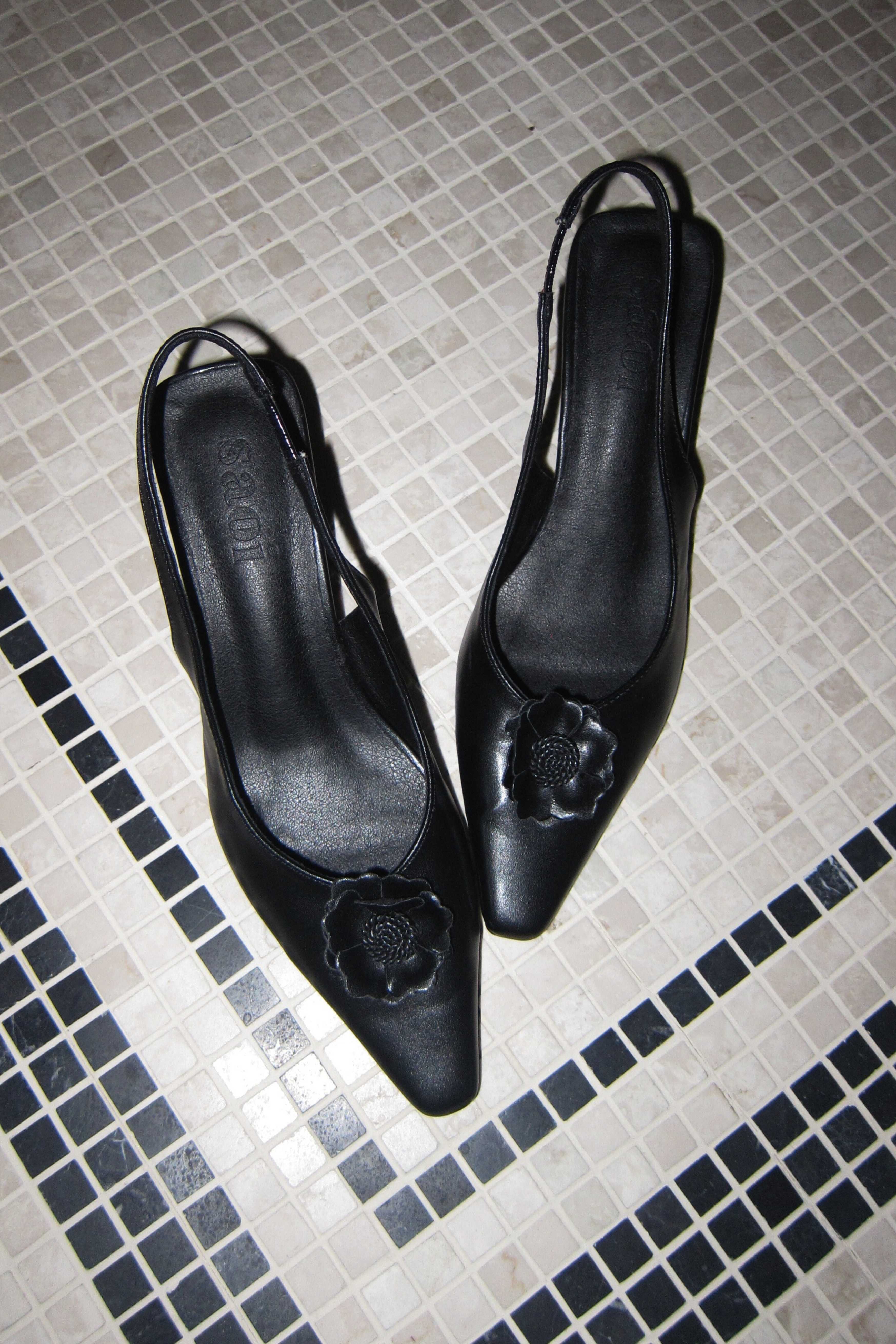 Amelie Slingback Heels in Noir - Image 3