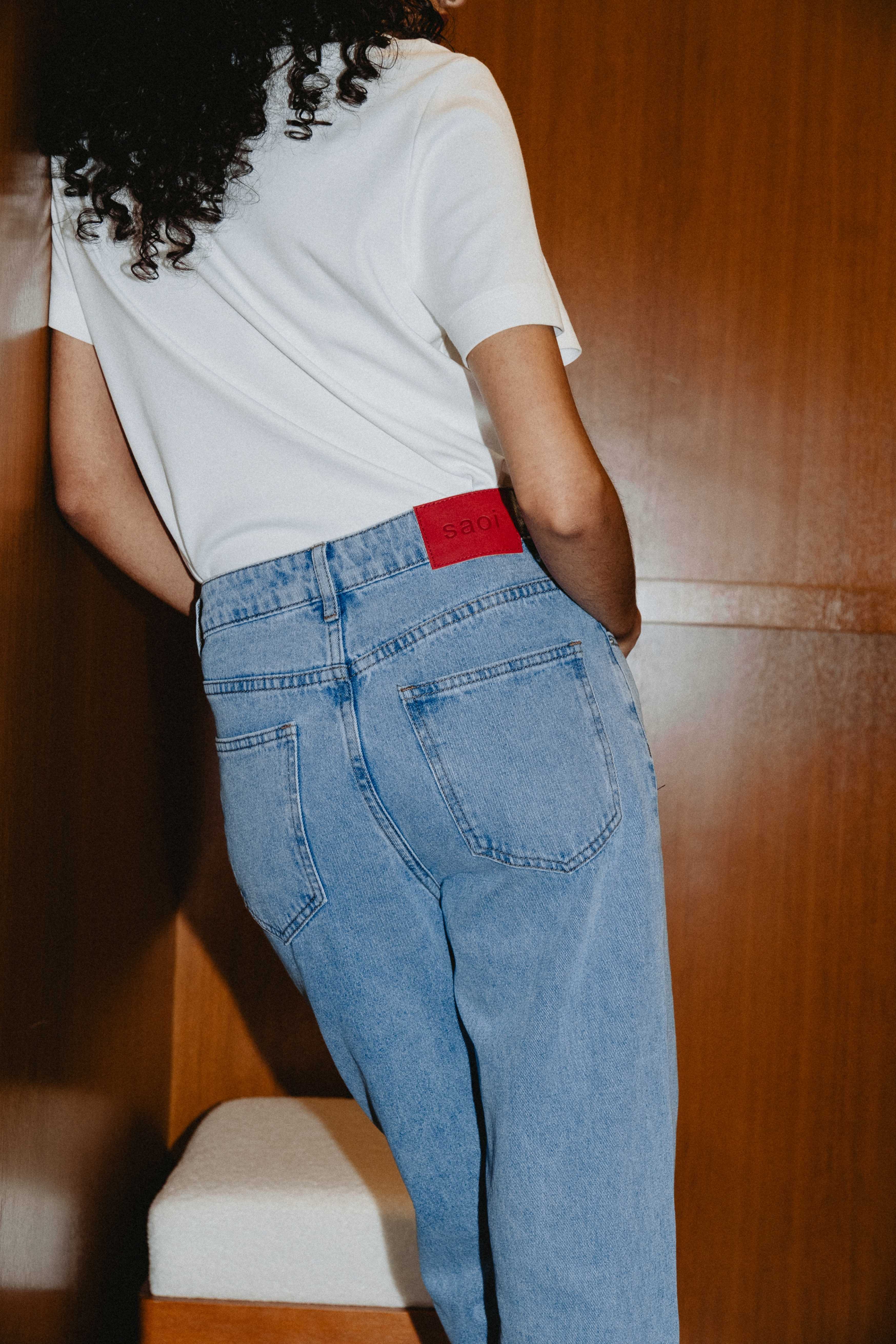Downtown Jeans in Light Blue - Image 3