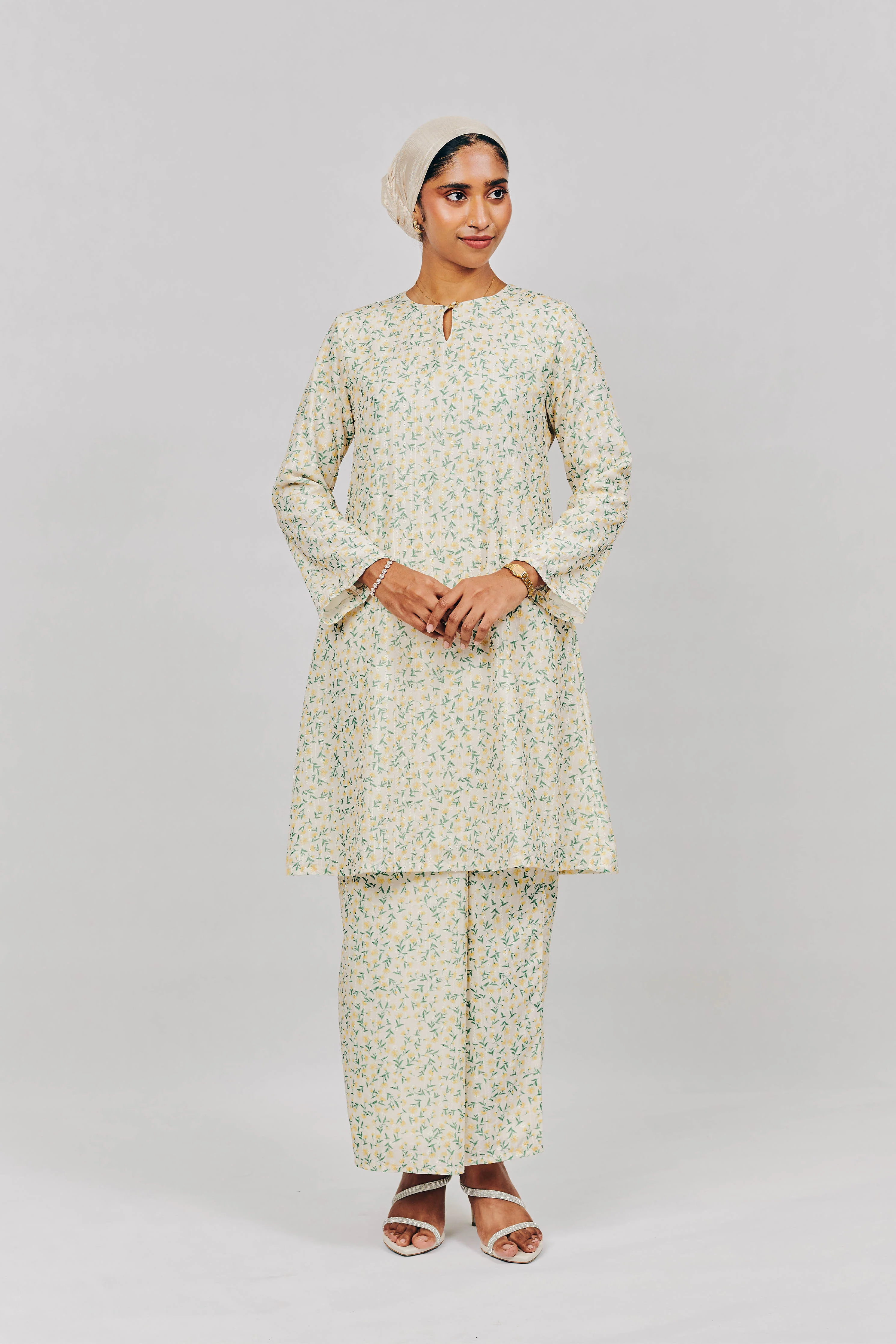 Embroidered Kurung Klasik in Matahari Pagi Yellow - Image 2
