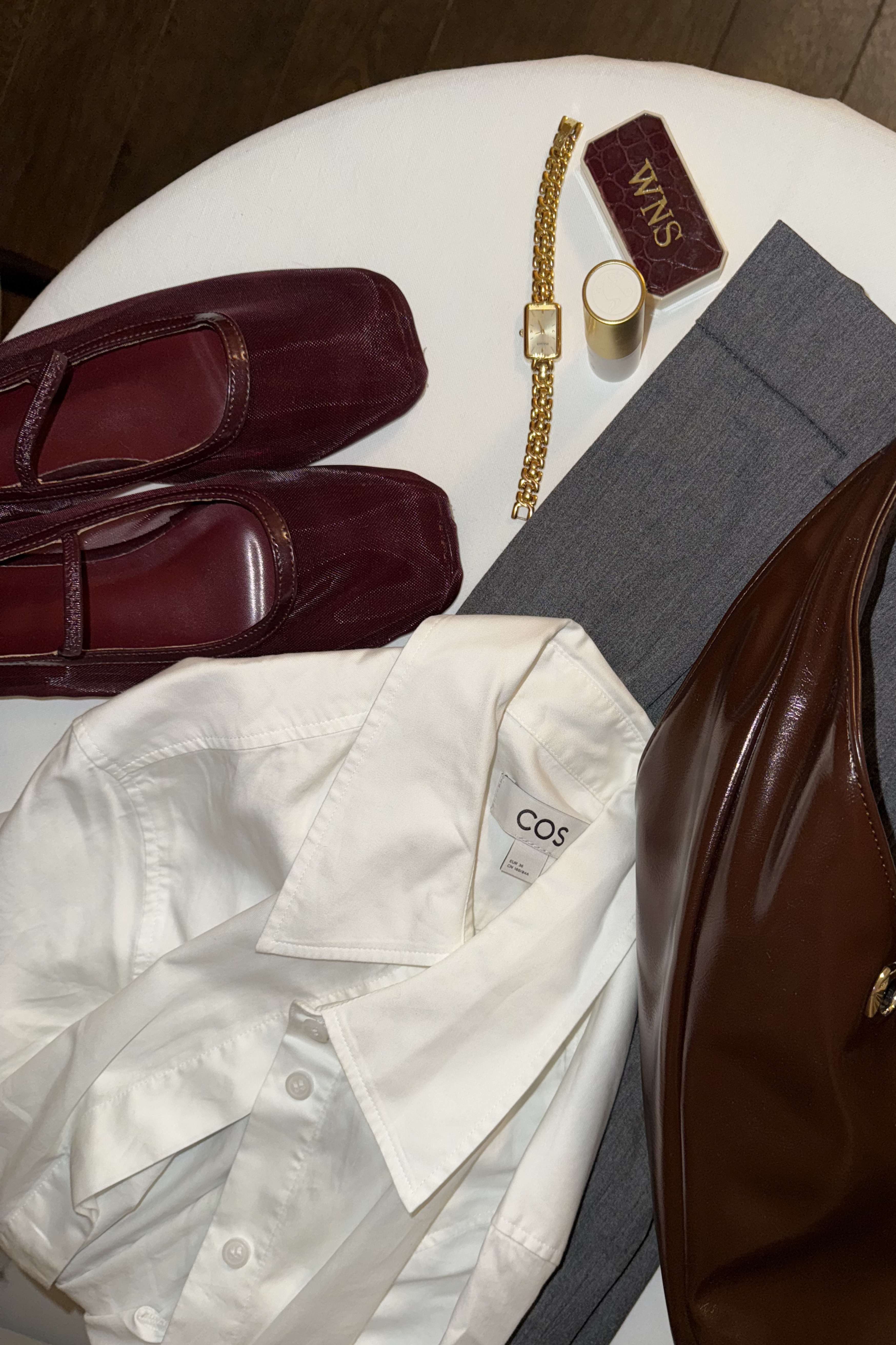 Janet Mesh Flats in Burgundy - Image 3