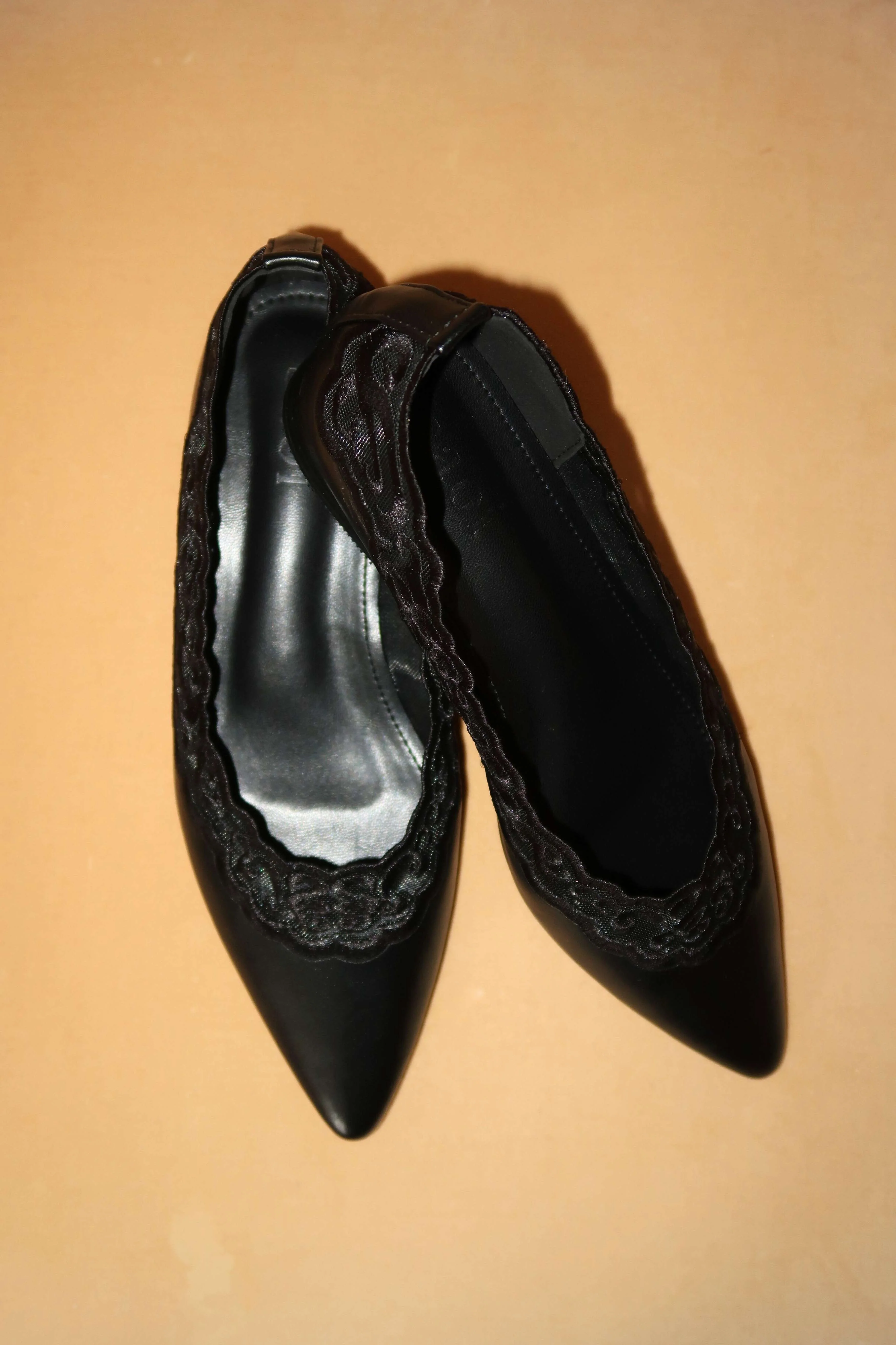 Jazz Lace Flats in Rhapsody Black - Image 2