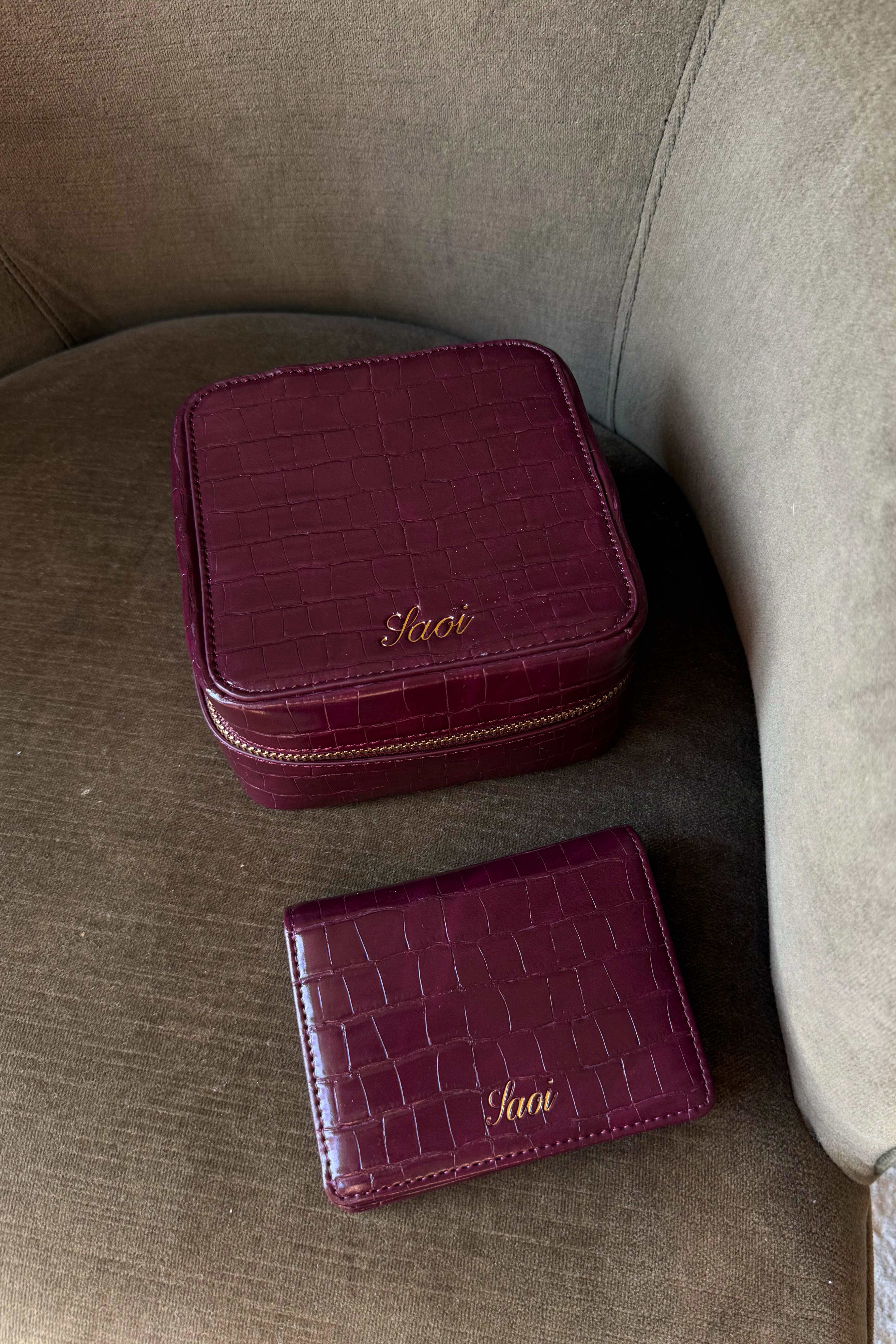 Jewellery Case in Burgundy - Image 4