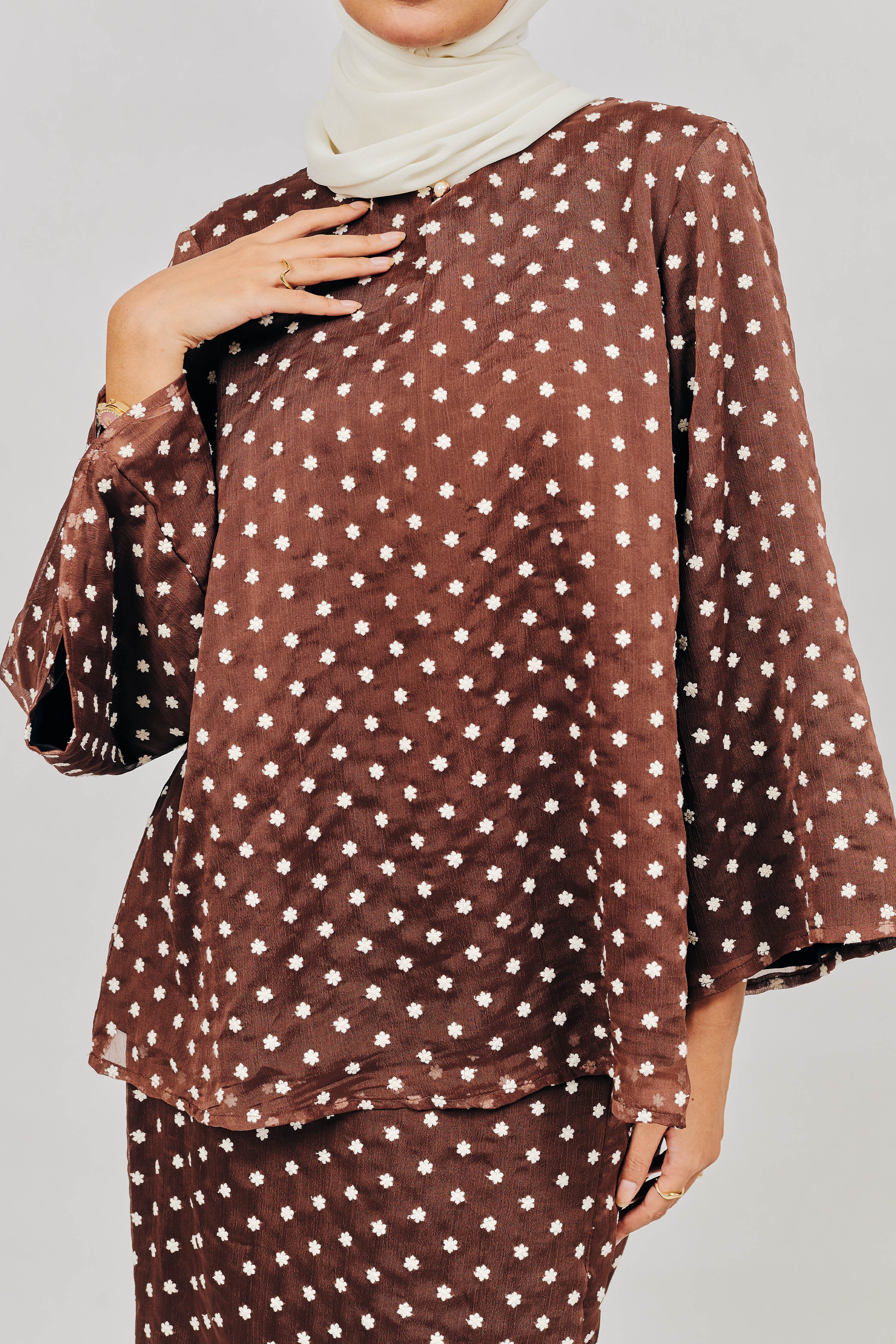 Kurung Kedah in Manis Kelapa Brown - Image 4