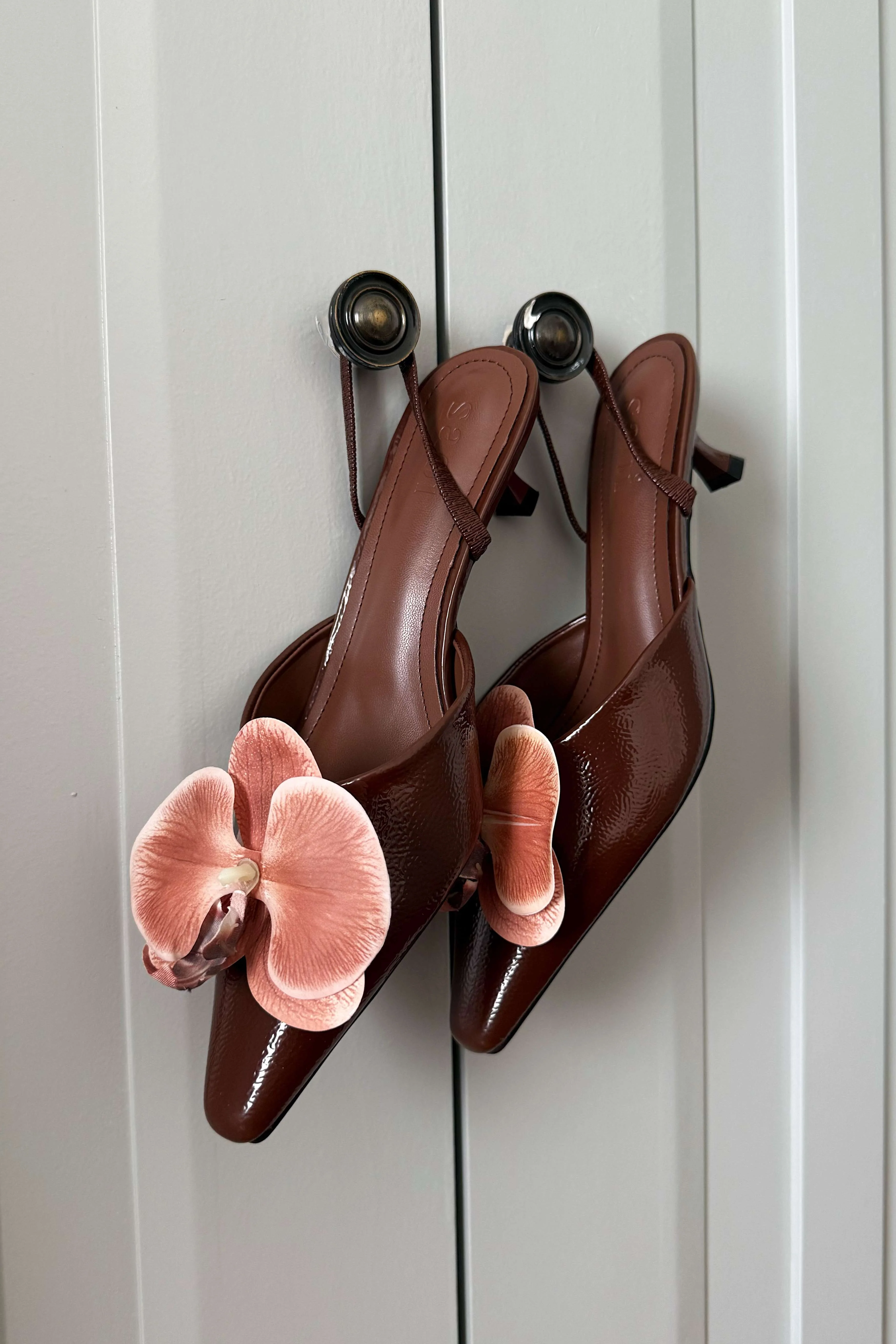 Lily Orchid Heels in Date - Image 3