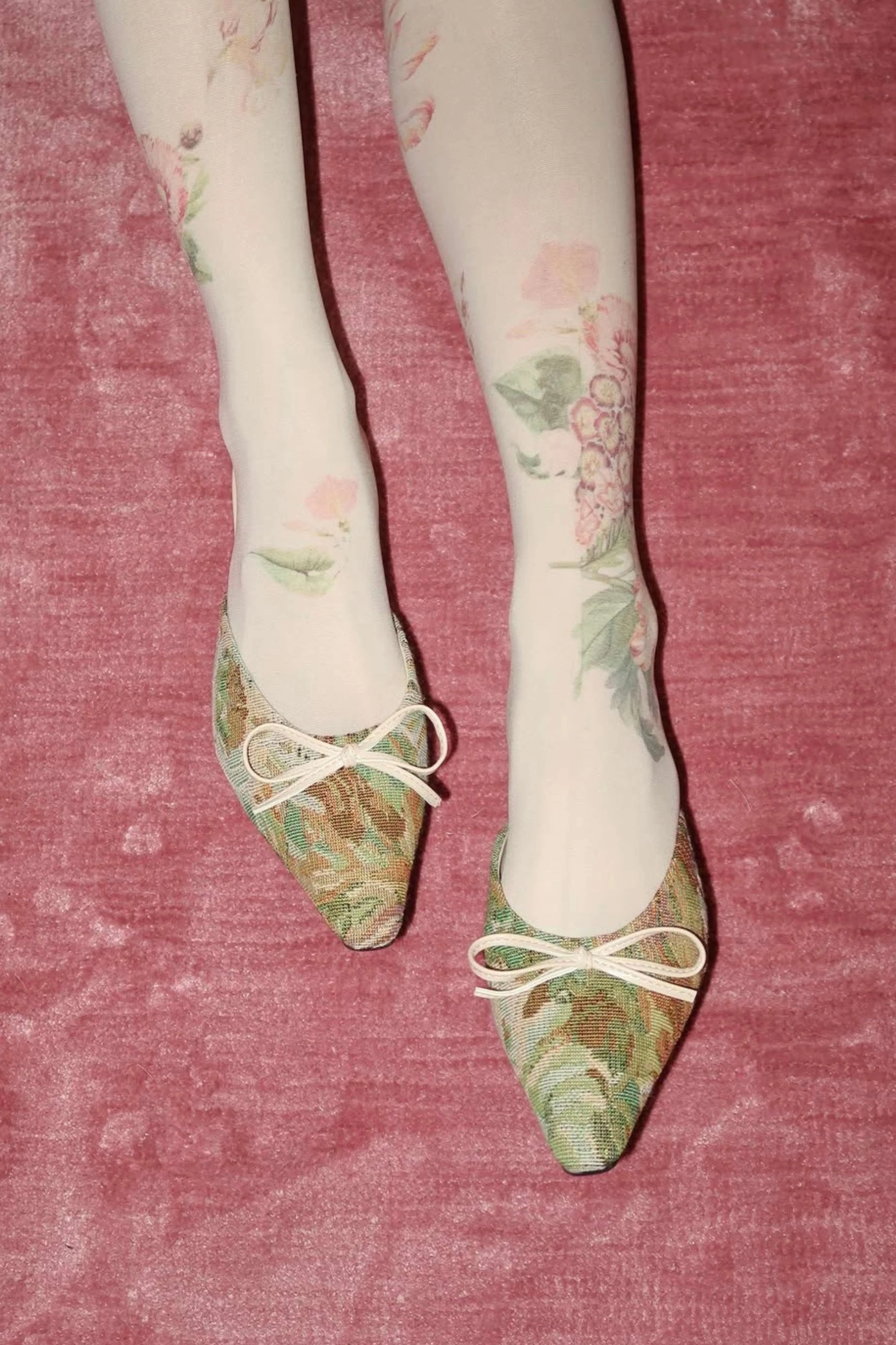 Lola Fleur in Spring Green - Image 3