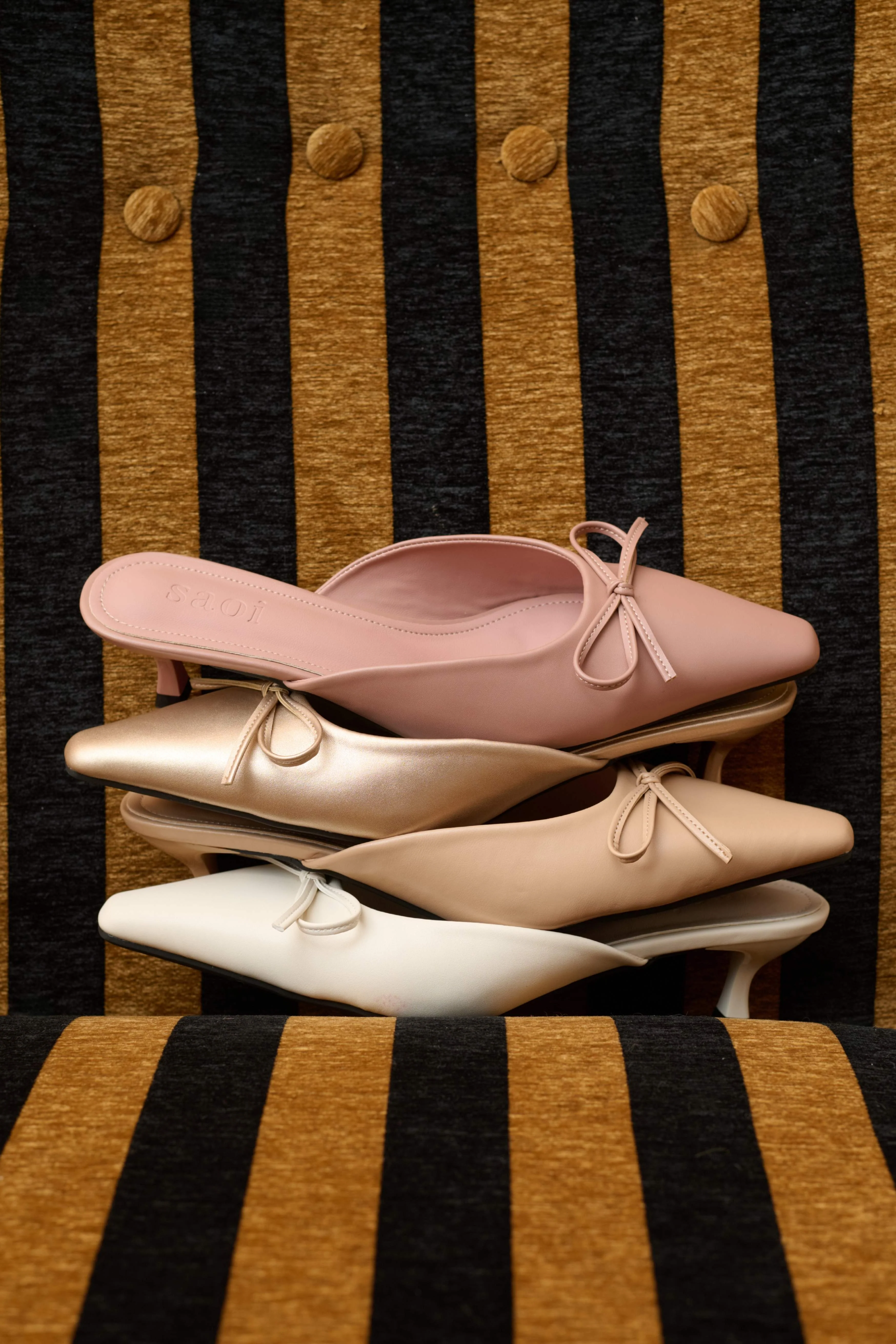 Lola in Pearl - Image 6