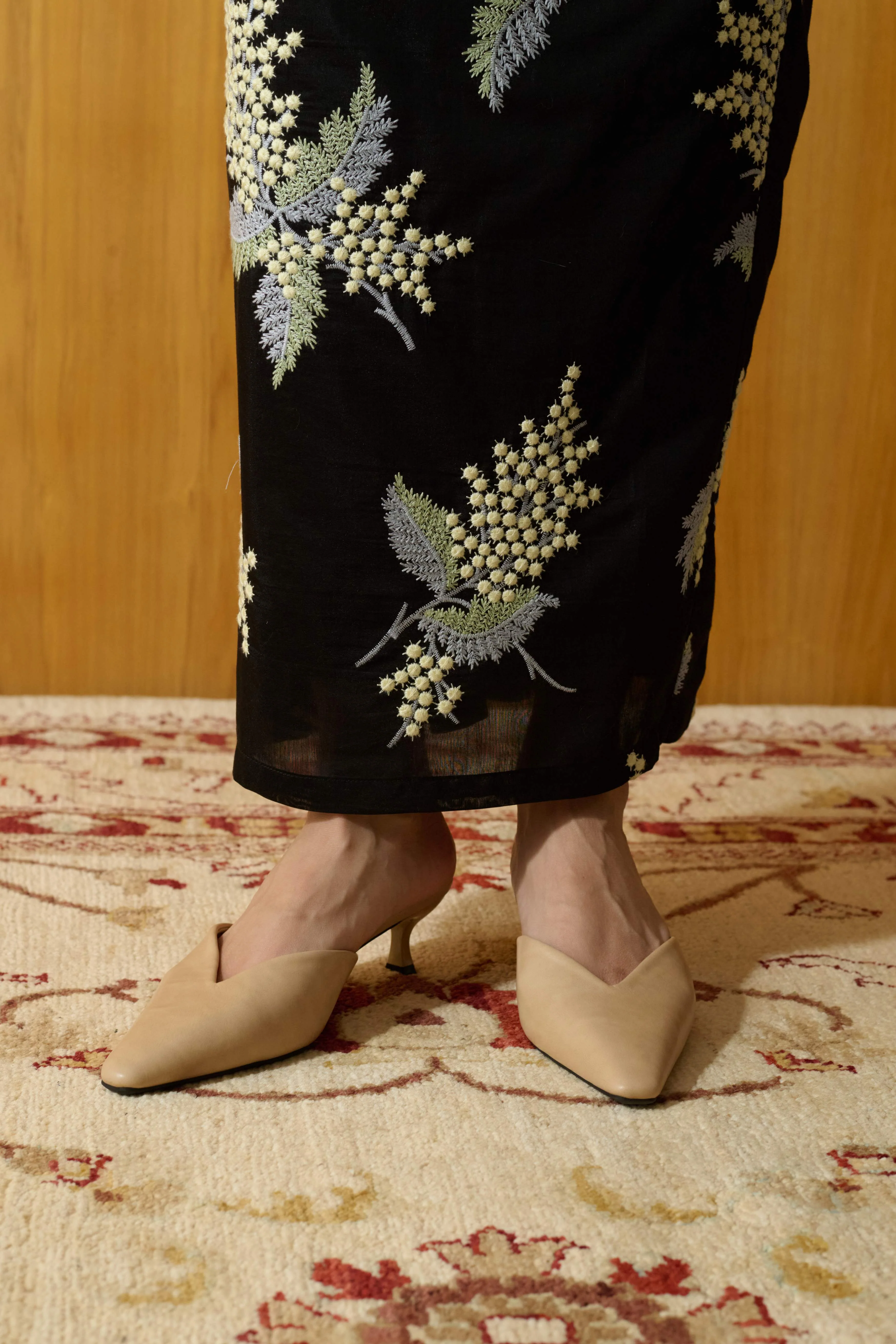 Maddie in Beige - Image 3