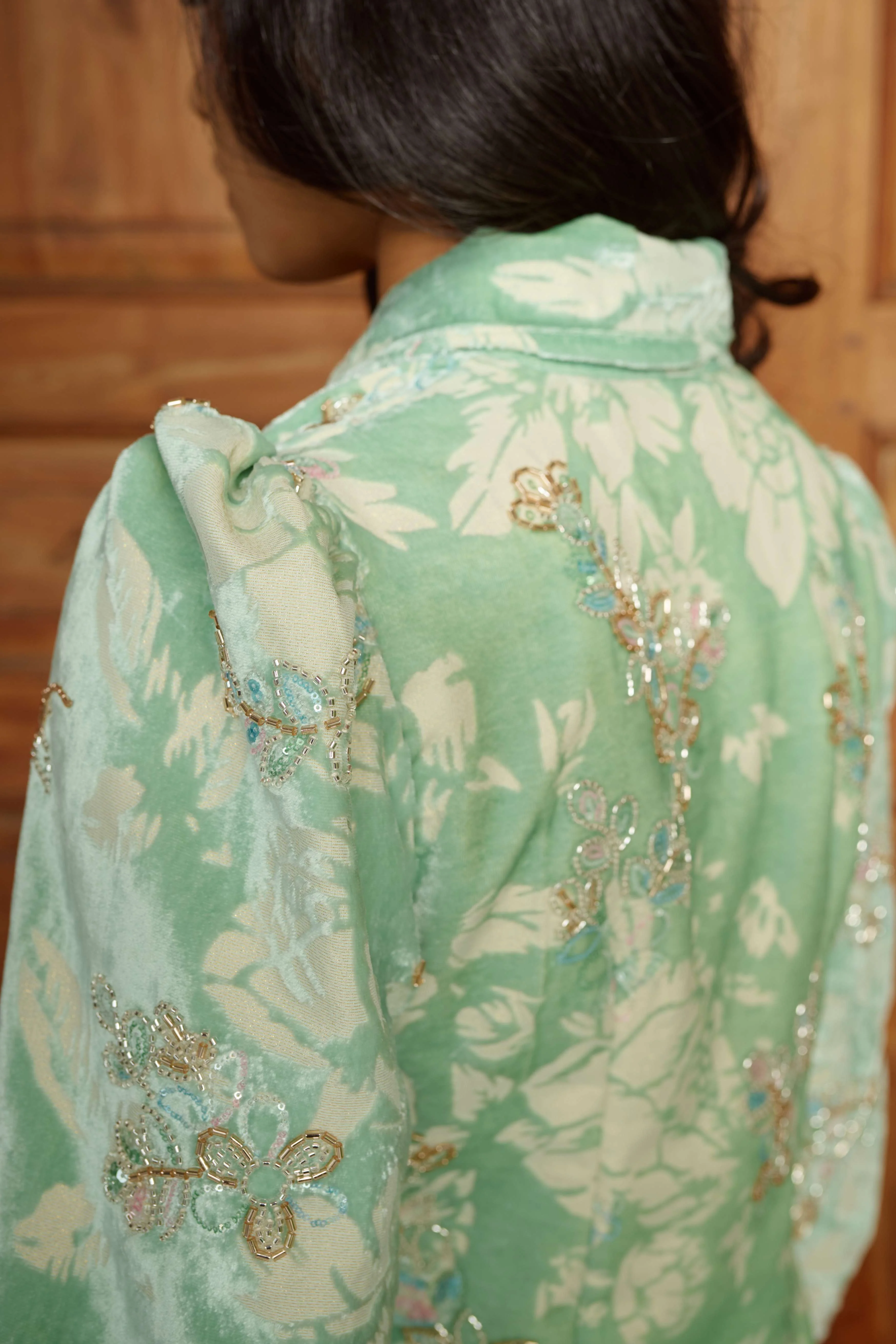Naya in Tiffany - Image 4