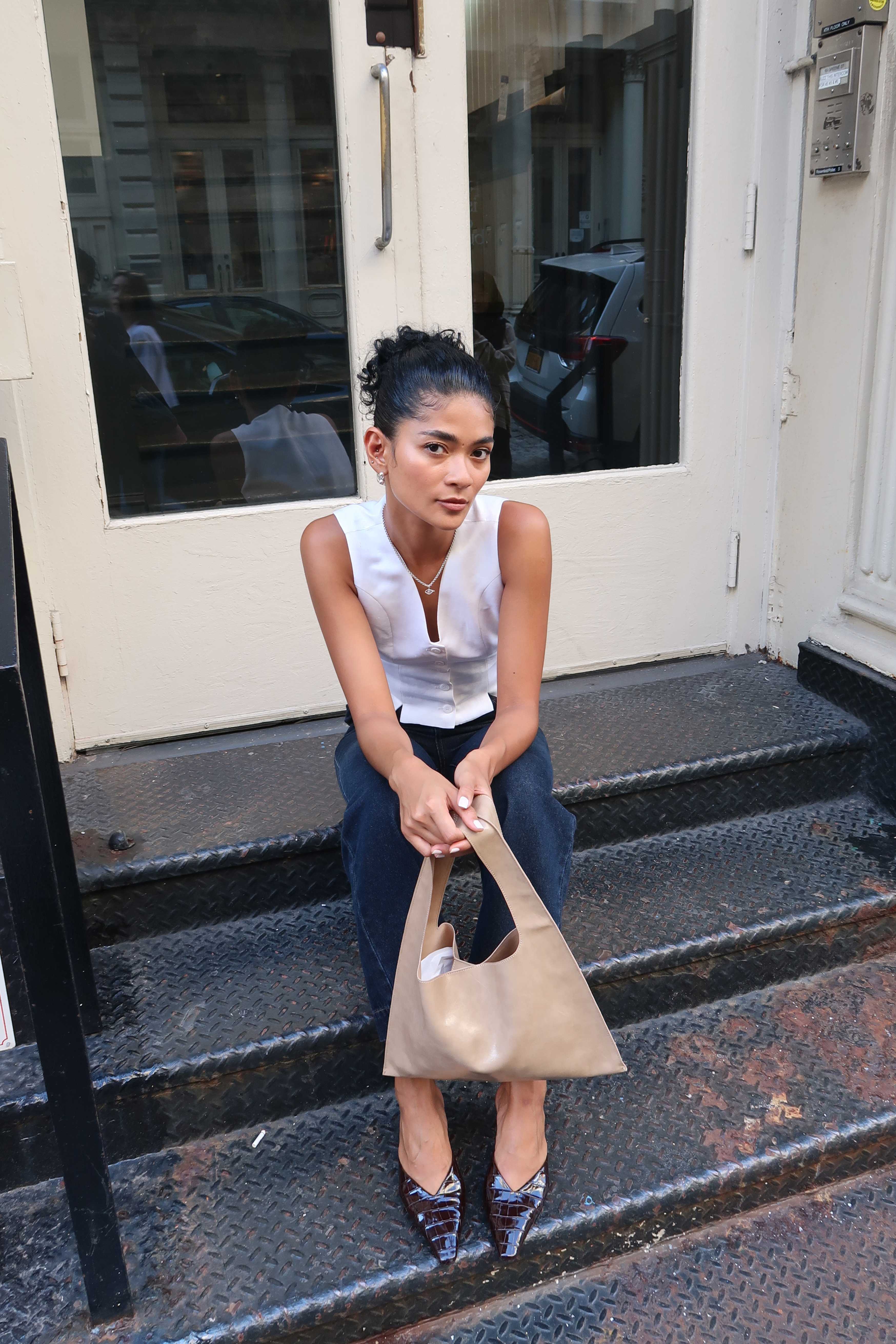 Soho Bag in Latte - Image 4