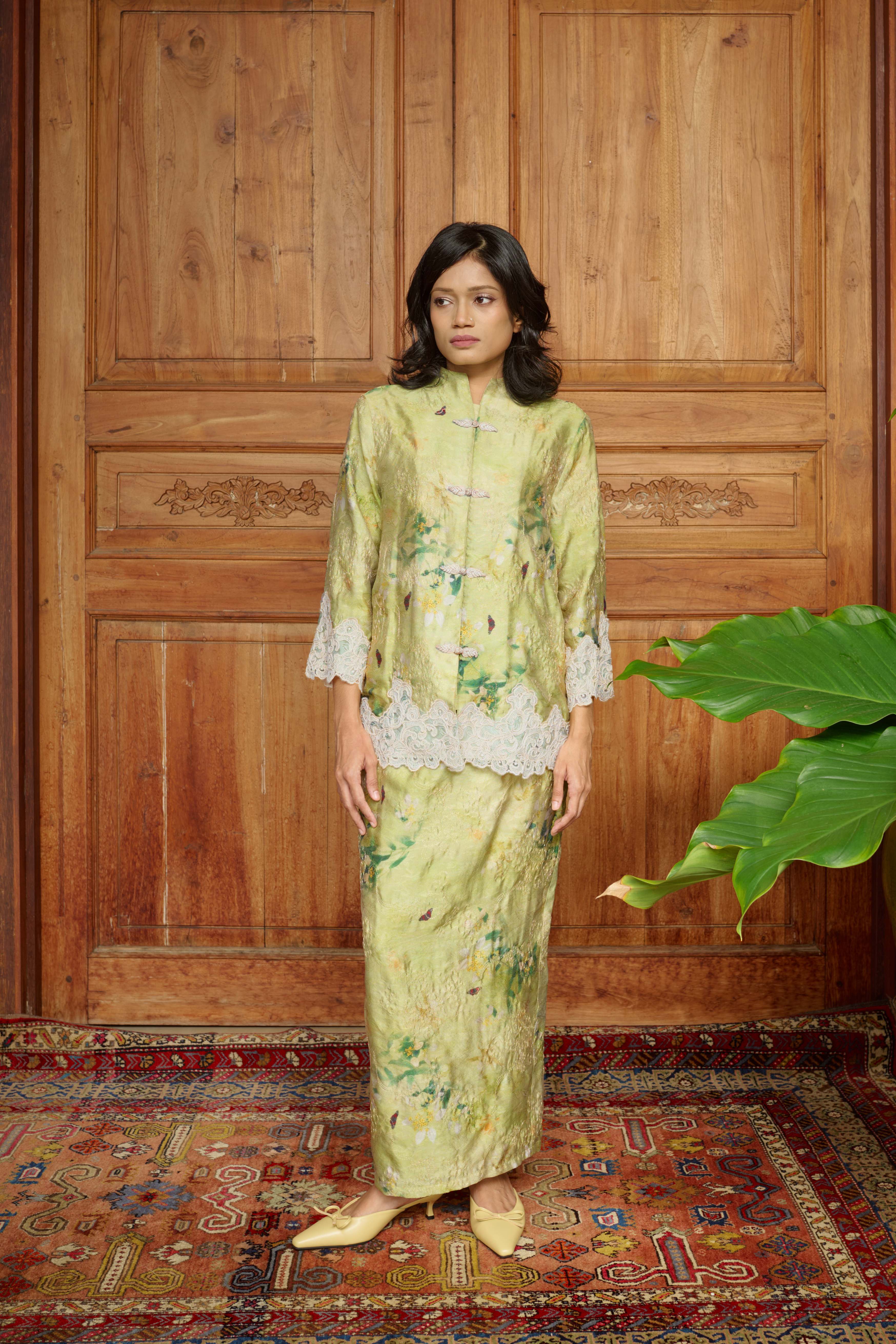 Suzy in Fern