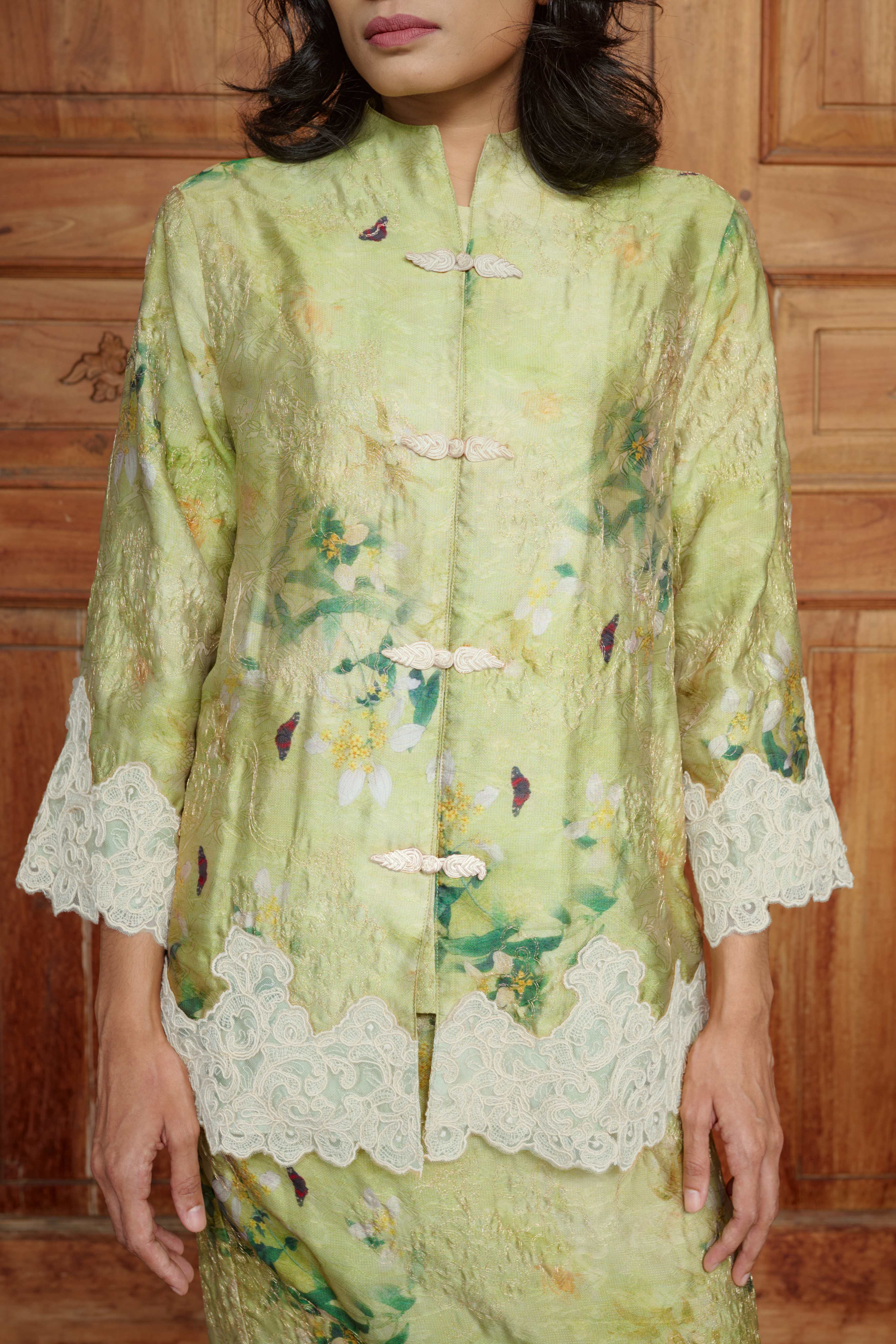 Suzy in Fern - Image 2